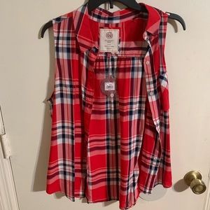 SO Plaid sleeveless button down shirt